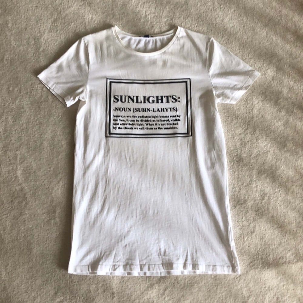 Mens Youth sized long line graphic tee